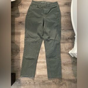 American Eagle Outfitters Green corduroy Chinos